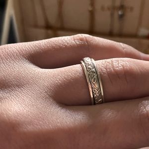 Flower Design Stress Ring